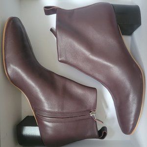 *LAST PRICE DROP* NEW IN BOX Everlane Day Boots in BURGUNDY, Size 9.5